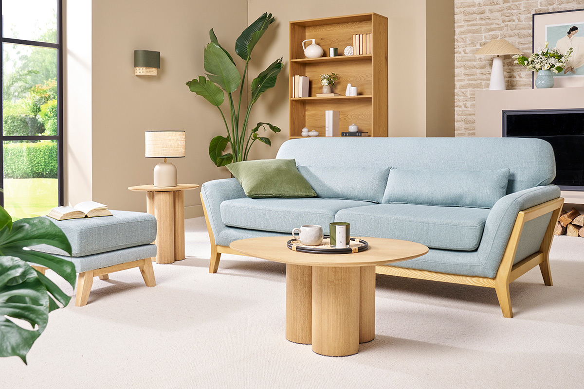 Skandinavisches 3-Sitzer-Sofa aus Terrakotta-Velourstoff und hellem Holz YOKO