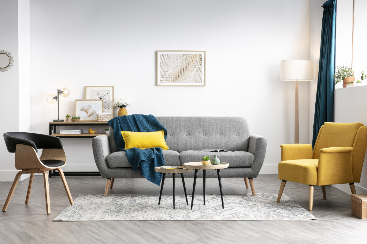Skandinavisches 3-Sitzer-Sofa in hellgrauem Stoff KYNO