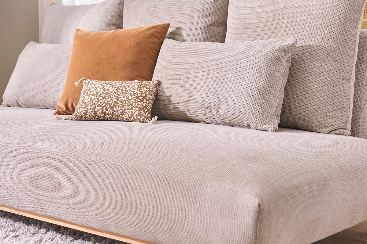 Sofa 3-Sitzer in beige Chenille-Stoff und hellem Holz L201 cm BASTILLE