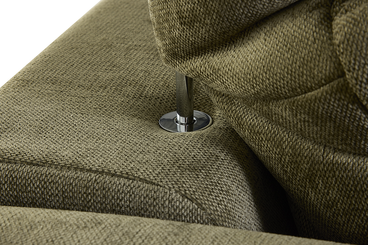 Detail eines gr�nen Couchens Kaki aus Stoff mit Velours-Effekt, mit strukturierter Oberfl�che.