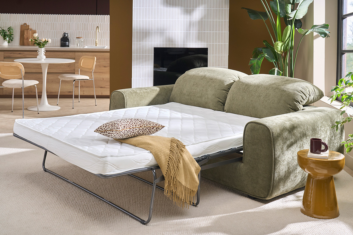 Sofa mit ausziehbarer R�ckenlehne 3-Sitzer mit verstellbaren Kopfst�tzen aus Textil, Velours-Effekt, dunkelgr�n-khaki NOAM