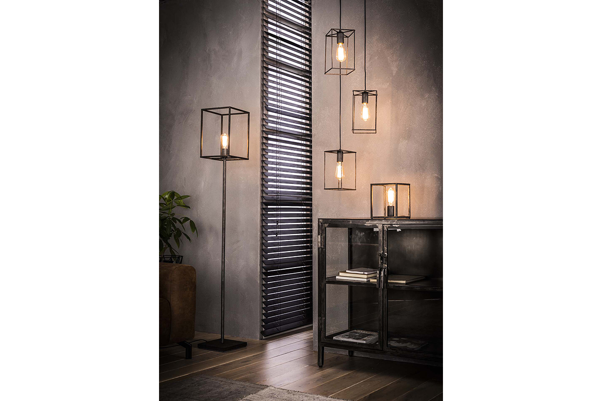 Stehleuchte industriell aus Metall Antiksilber Finish ARCHI