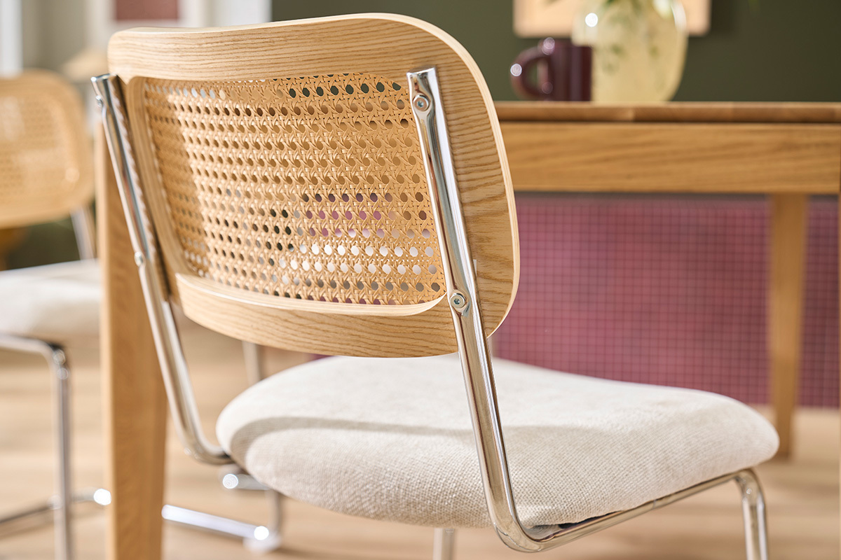 Stoffbezogene Designst�hle in texturiertem Beige-Samt-Effekt, verchromtes Metall und Rattan-Geflecht (2er Set) ELECTRA