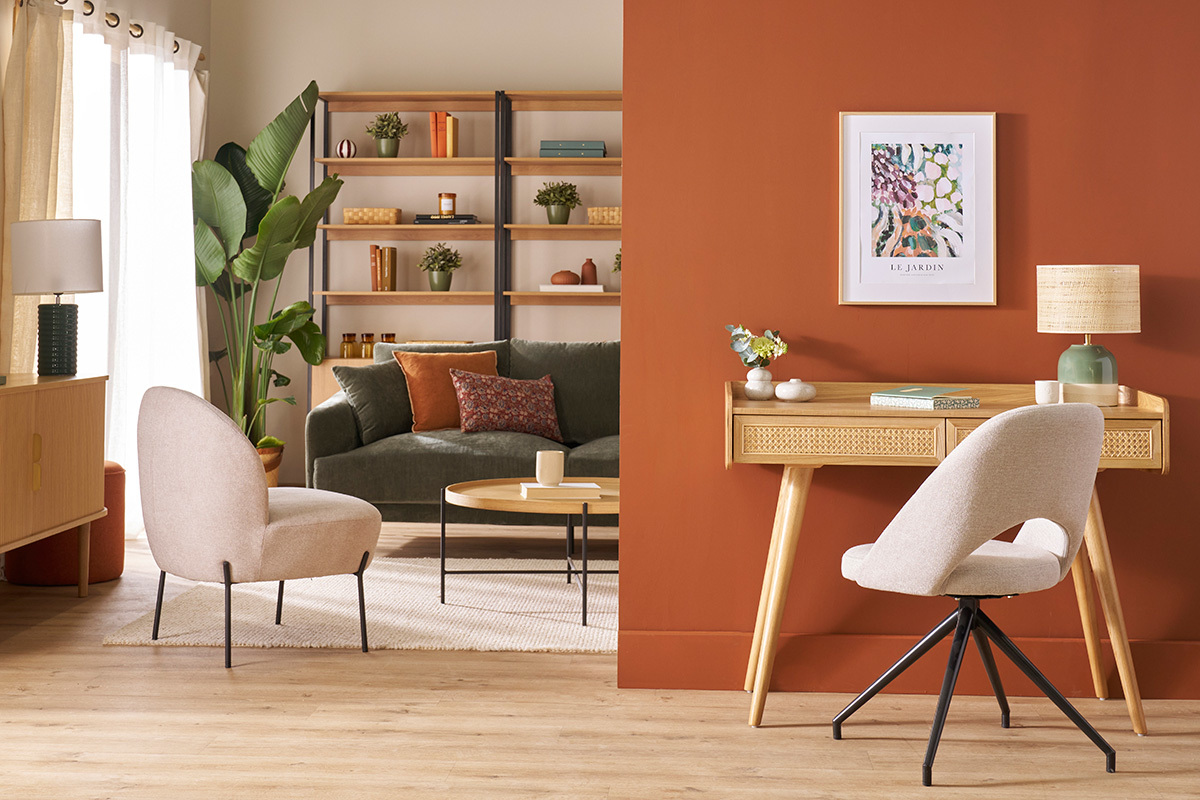 Stuhl aus beigem Stoff mit texturiertem Samteffekt und schwarzem Metall 360� drehbar COSETTE