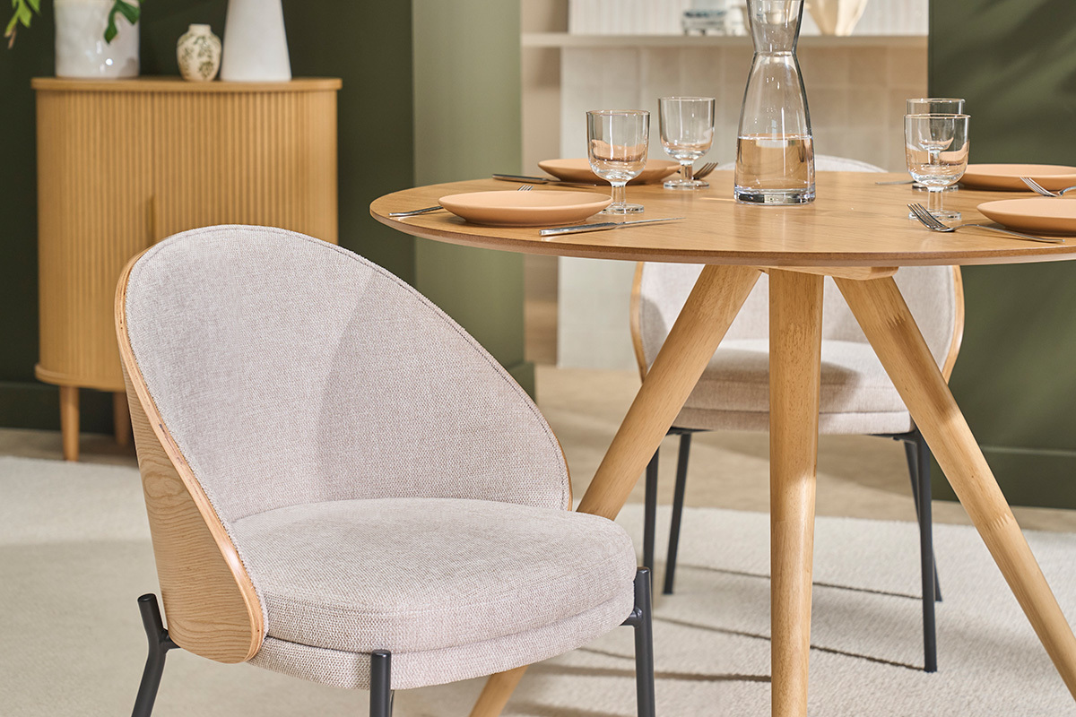 St�hle aus beigefarbenem Samt-Effekt-Textilgewebe, helles Holz und Metall (2er Set) TUCSON
