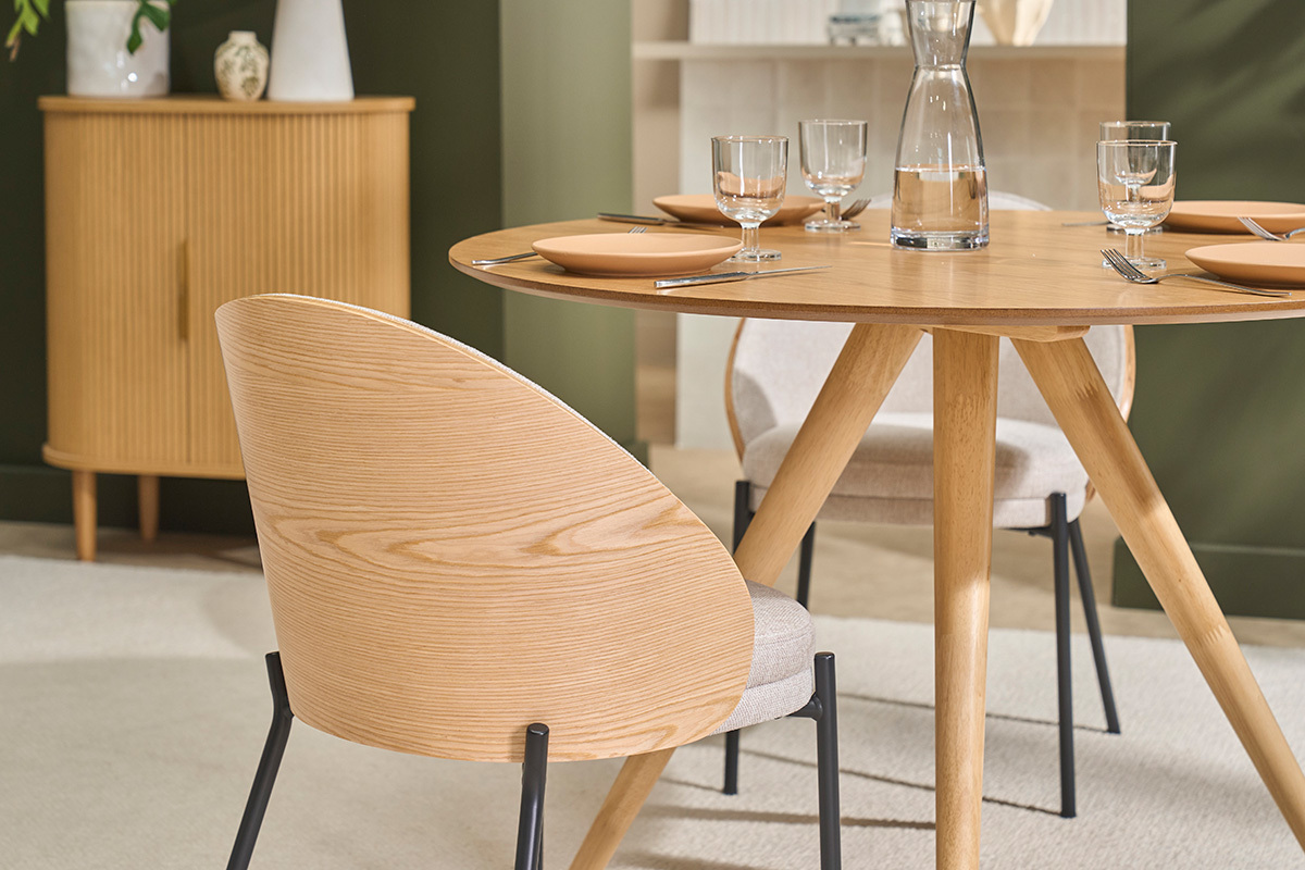 St�hle aus beigefarbenem Samt-Effekt-Textilgewebe, helles Holz und Metall (2er Set) TUCSON