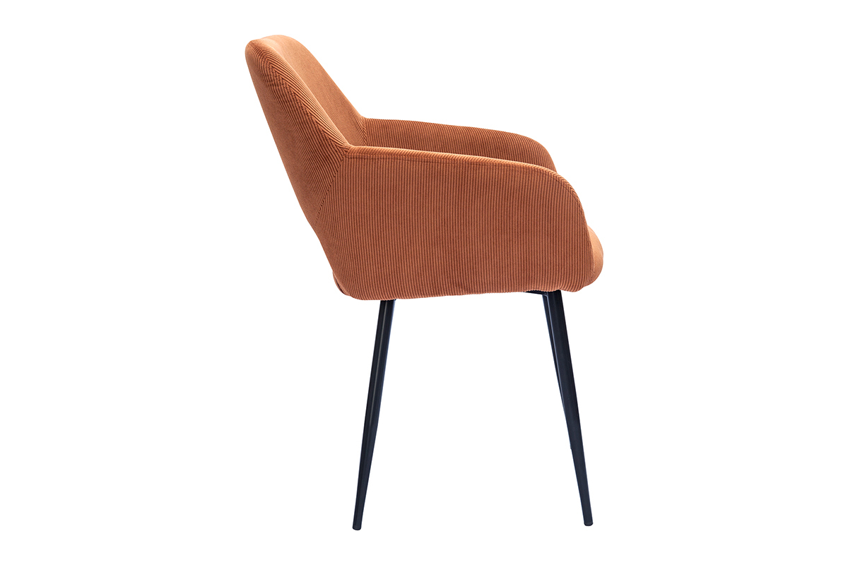 Samtiger Cordstuhl in verbrannter Erdfarbe, Seitansicht, schwarzes Metallgestell.