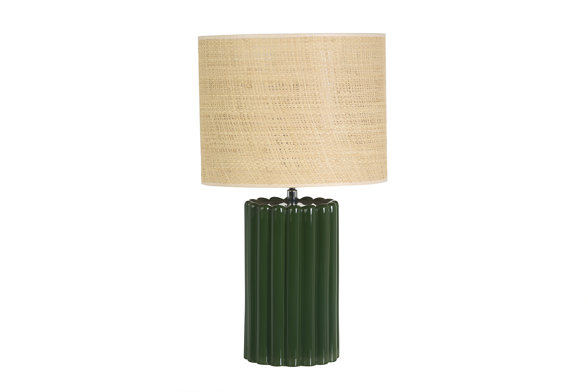 Tischlampe aus dunkelgr�n glasierter Keramik mit Rabane-Lampenschirm, H50 cm, Frontansicht.