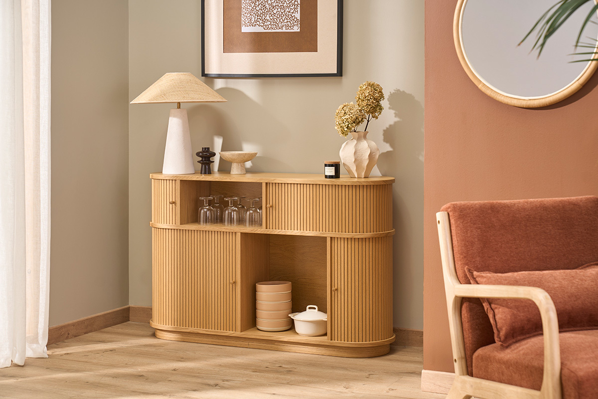 Tischlampe aus wei�er Keramik mit Rattanlampenschirm H47 cm JUNI