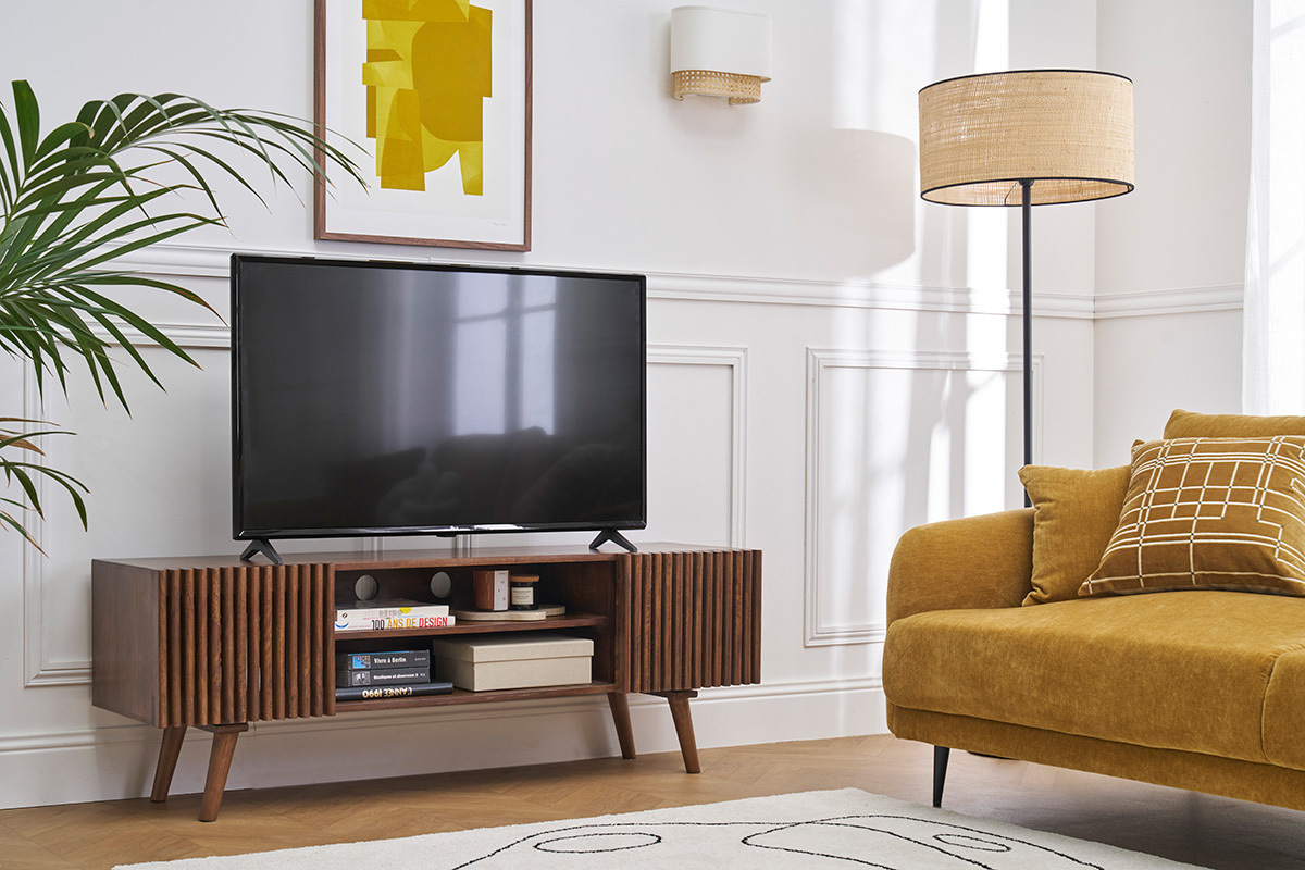 TV-Mbel aus dunklem, massivem Mangoholz mit Schiebetren B140 cm ALBA