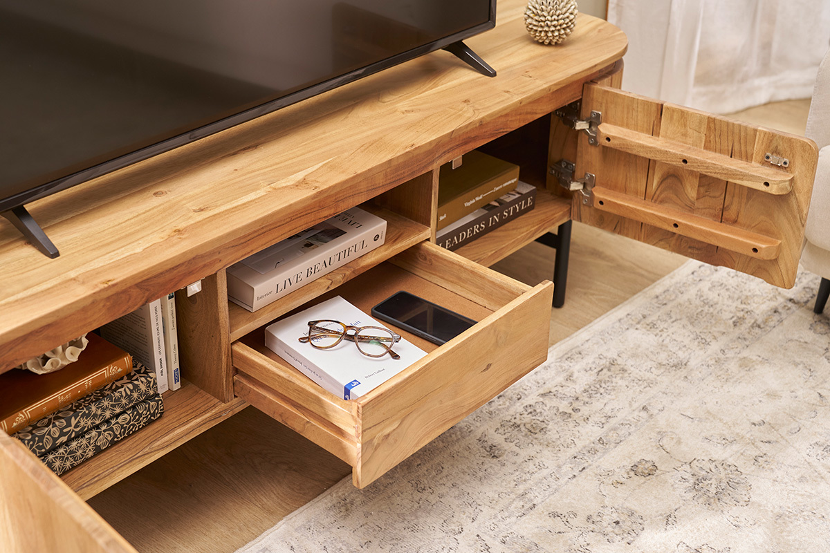TV-Mbel mit Ablagefchern aus Massivholz und schwarzem Metall B160 cm NAPOLI