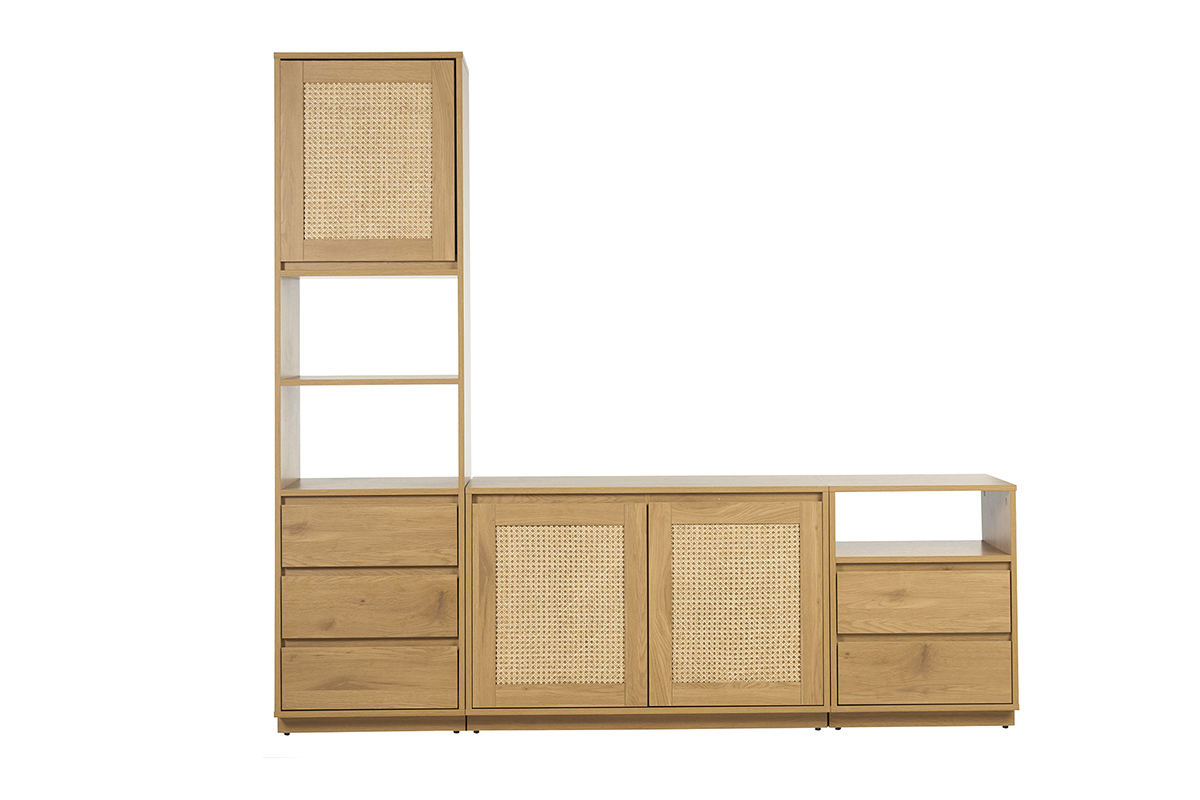 Helles Eichenholz TV-M�bel mit Rattangeflecht, Schubladen und F�chern, Frontansicht.