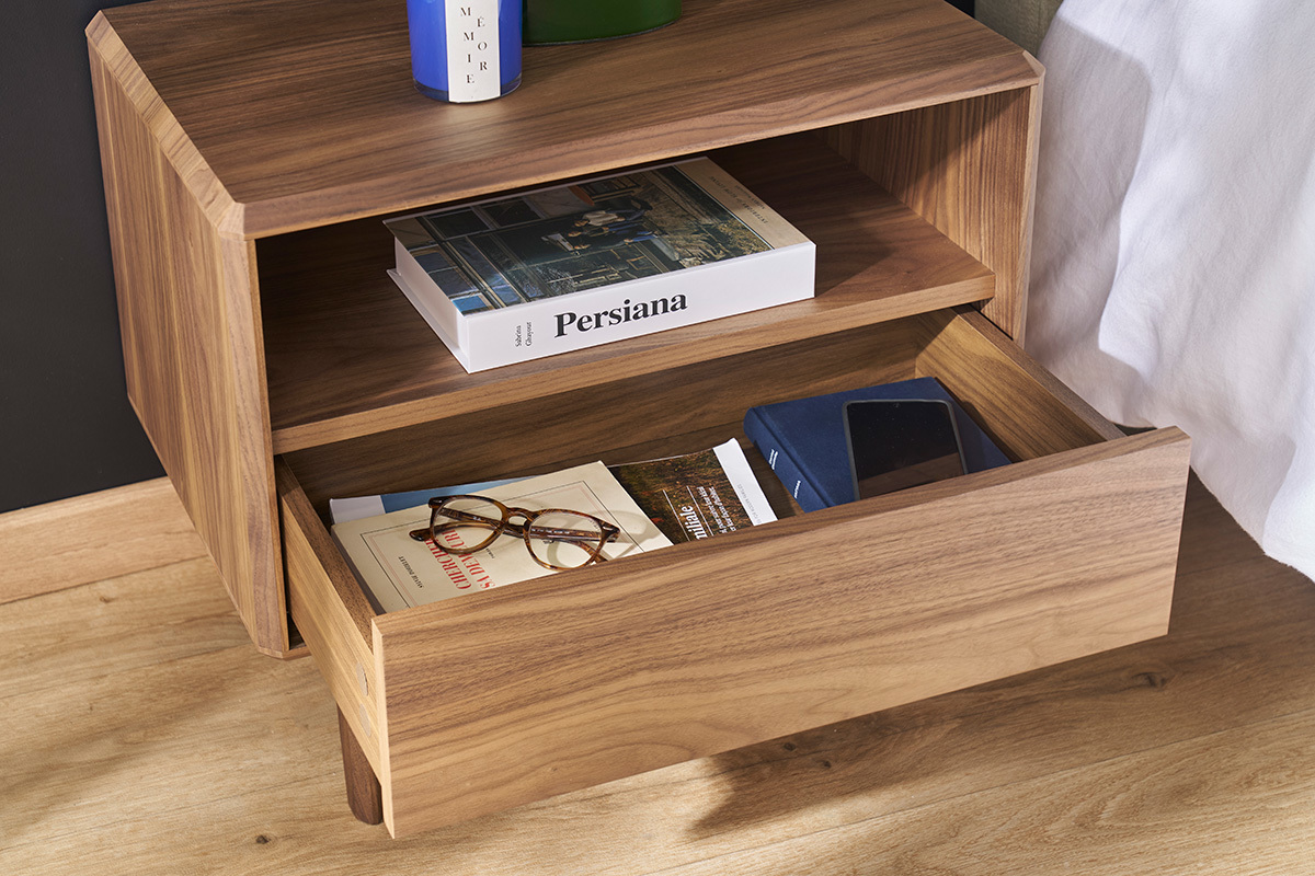 Vintage-Nachttisch Walnussfurnier SUVA