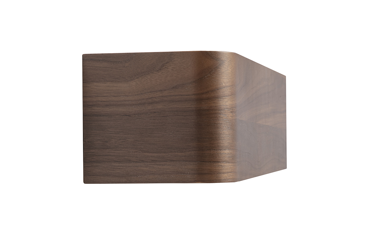 Seitenansicht eines dunklen Walnussholz-Wandregals mit abgerundetem Ende, kompaktes Format.