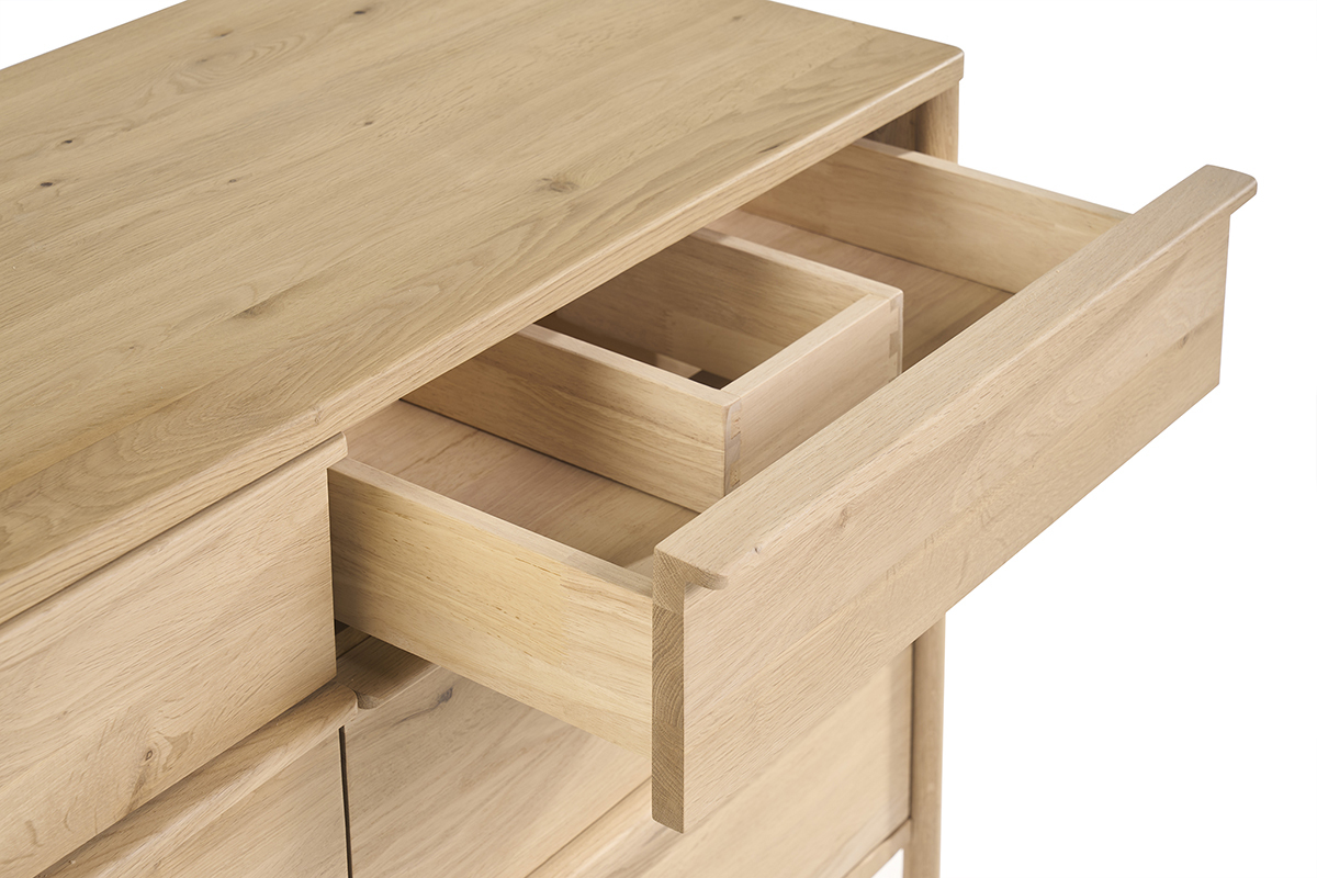 Badezimmerm�bel aus massiver Eiche, L120 cm, Draufsicht mit ge�ffnetem Schubladen