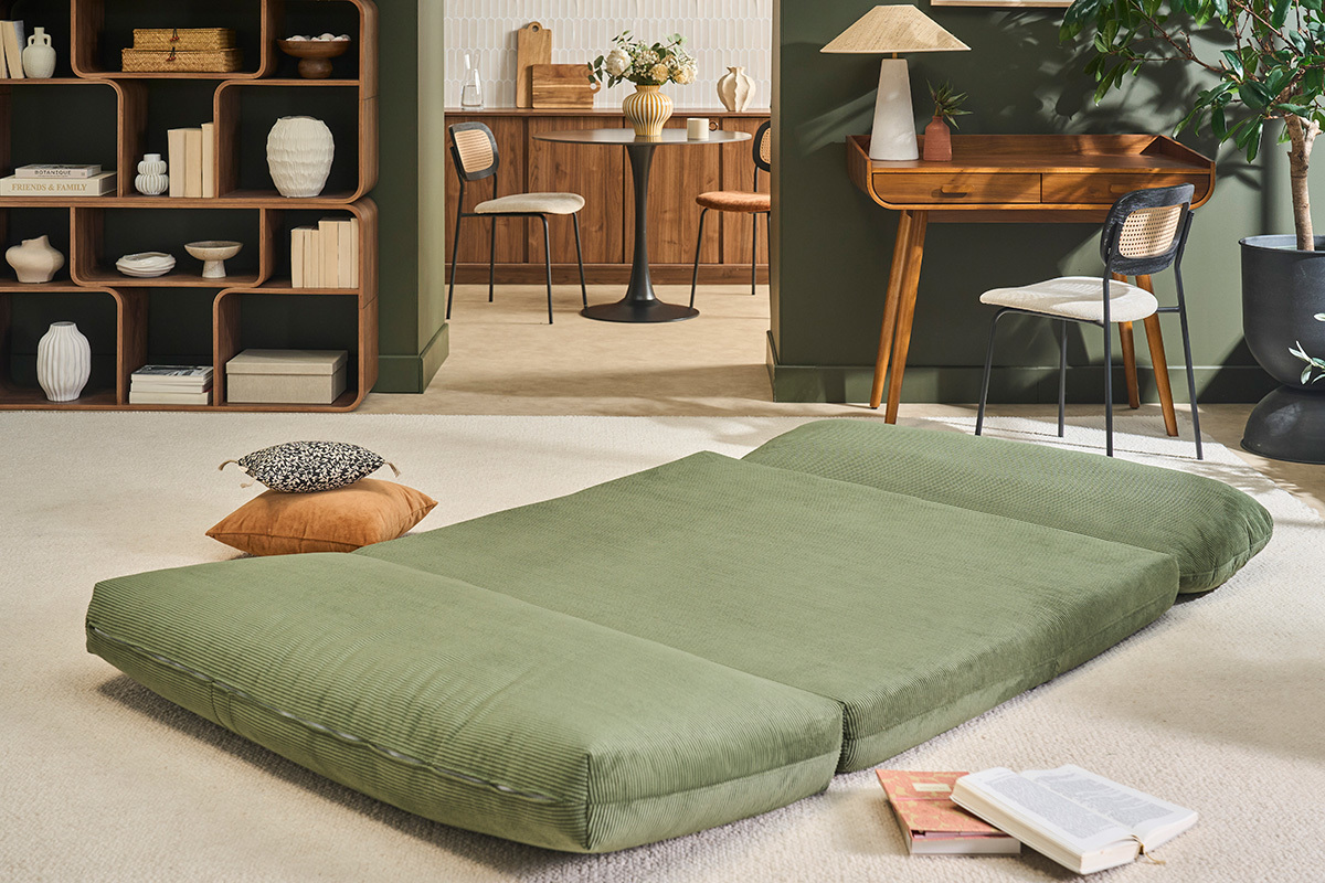 Zweisitzer-Schlafsofa aus khakifarbenem Samt-Cordstoff SPENCER